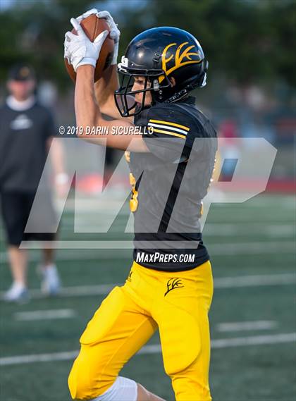 Thumbnail 3 in Santa Cruz Valley vs Round Valley (AIA 2A Semifinal)  photogallery.