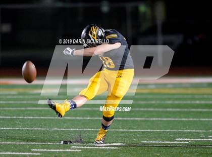 Thumbnail 2 in Santa Cruz Valley vs Round Valley (AIA 2A Semifinal)  photogallery.