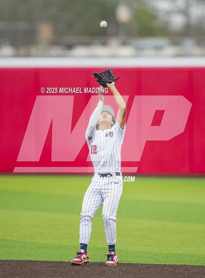 Thumbnail 3 in Hardin-Jefferson vs Northside Homeschool (Crosby Tournament) photogallery.