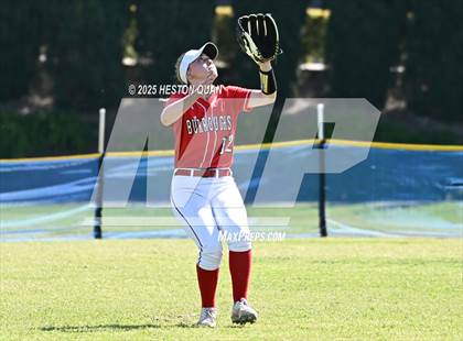Thumbnail 3 in Mater Dei vs. Burroughs (Alan Dugard Classic) photogallery.