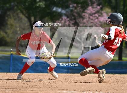 Thumbnail 2 in Mater Dei vs. Burroughs (Alan Dugard Classic) photogallery.