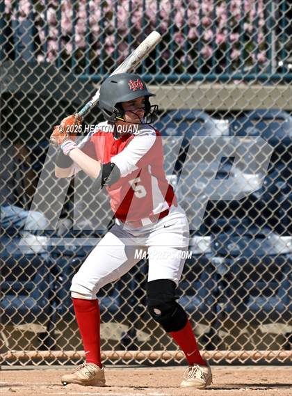 Thumbnail 3 in Mater Dei vs. Burroughs (Alan Dugard Classic) photogallery.