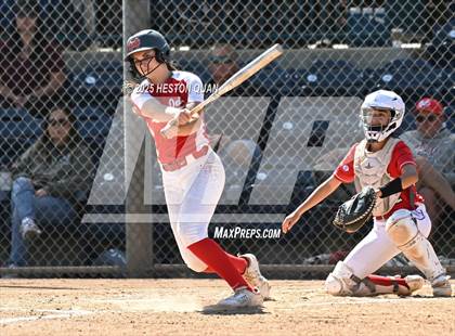 Thumbnail 3 in Mater Dei vs. Burroughs (Alan Dugard Classic) photogallery.