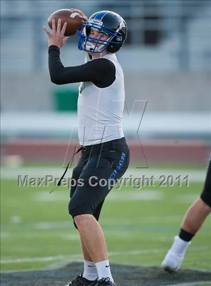 Thumbnail 3 in Allen @ Hebron photogallery.