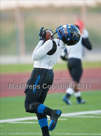 Thumbnail 1 in Allen @ Hebron photogallery.