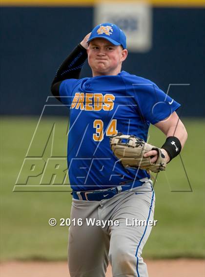 Thumbnail 3 in Newport Central Catholic vs Covington Catholic  photogallery.