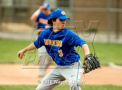 Thumbnail 3 in Newport Central Catholic vs Covington Catholic  photogallery.