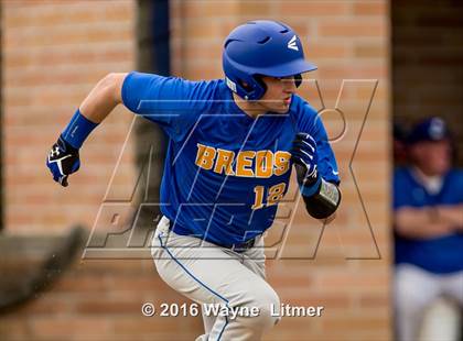 Thumbnail 3 in Newport Central Catholic vs Covington Catholic  photogallery.