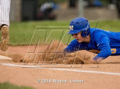 Thumbnail 2 in Newport Central Catholic vs Covington Catholic  photogallery.