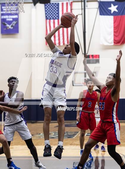 Thumbnail 2 in Jefferson vs Brackenridge photogallery.