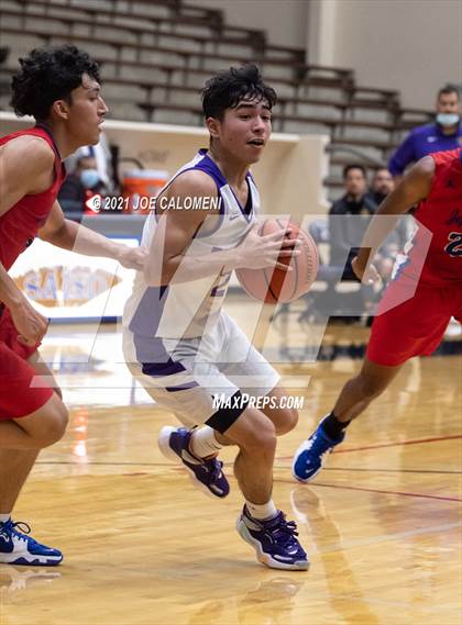 Thumbnail 1 in Jefferson vs Brackenridge photogallery.