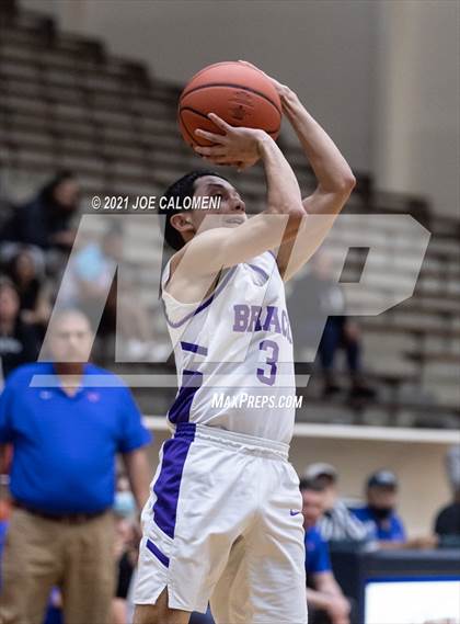 Thumbnail 2 in Jefferson vs Brackenridge photogallery.