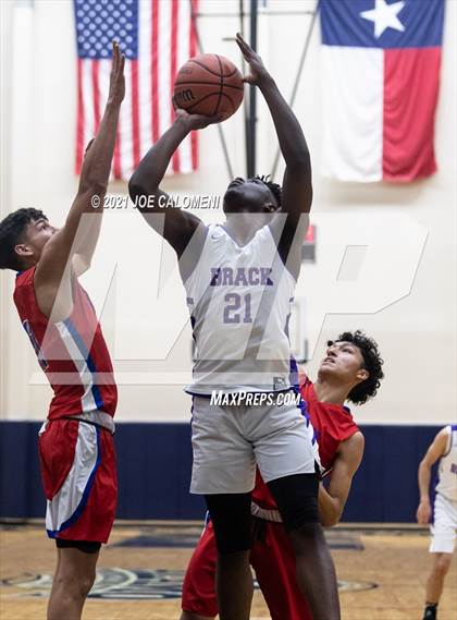 Thumbnail 3 in Jefferson vs Brackenridge photogallery.