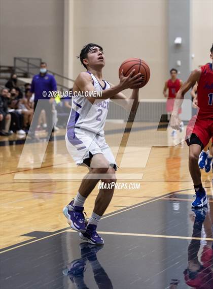 Thumbnail 1 in Jefferson vs Brackenridge photogallery.