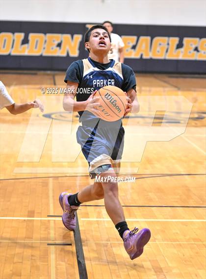 Thumbnail 3 in Bourgade Catholic vs. Parker photogallery.