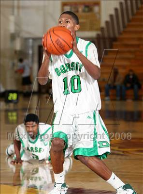 Thumbnail 1 in Skyline vs. Dorsey (Johnnie Cochran Classic) photogallery.