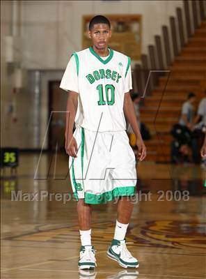 Thumbnail 1 in Skyline vs. Dorsey (Johnnie Cochran Classic) photogallery.