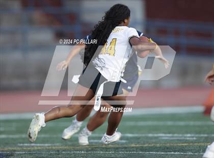 Thumbnail 2 in Del Oro @ Oak Ridge photogallery.