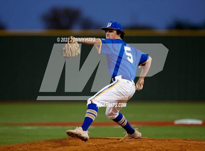 Thumbnail 1 in Early @ Brock photogallery.