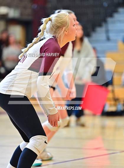 Thumbnail 2 in Summit vs. Golden photogallery.