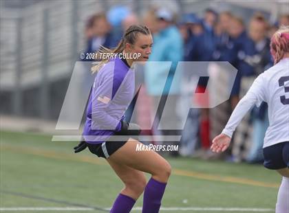 Thumbnail 3 in Layton vs. Riverton (UHSAA 6A Semifinal) photogallery.