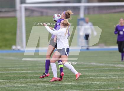 Thumbnail 3 in Layton vs. Riverton (UHSAA 6A Semifinal) photogallery.