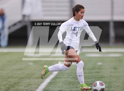 Thumbnail 2 in Layton vs. Riverton (UHSAA 6A Semifinal) photogallery.