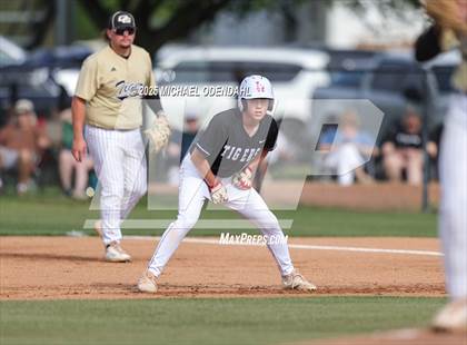 Thumbnail 1 in Oak Grove vs. Lake Arthur photogallery.