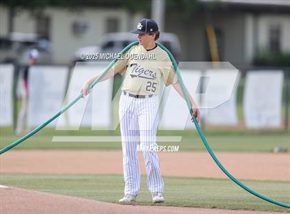 Thumbnail 3 in Oak Grove vs. Lake Arthur photogallery.