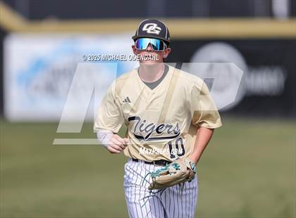 Thumbnail 3 in Oak Grove vs. Lake Arthur photogallery.