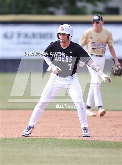 Thumbnail 2 in Oak Grove vs. Lake Arthur photogallery.