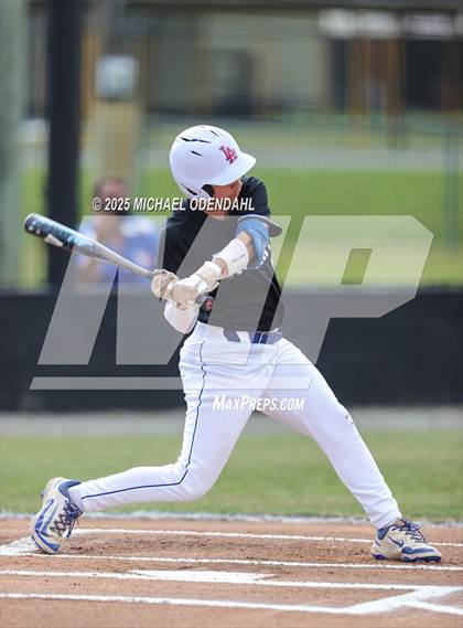Thumbnail 2 in Oak Grove vs. Lake Arthur photogallery.