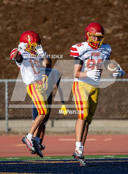 Thumbnail 3 in Jesuit @ Oak Ridge photogallery.