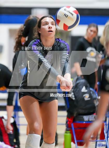 Thumbnail 1 in Notre Dame Prep vs. Perry photogallery.