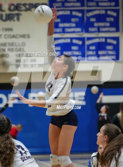 Thumbnail 2 in Notre Dame Prep vs. Perry photogallery.