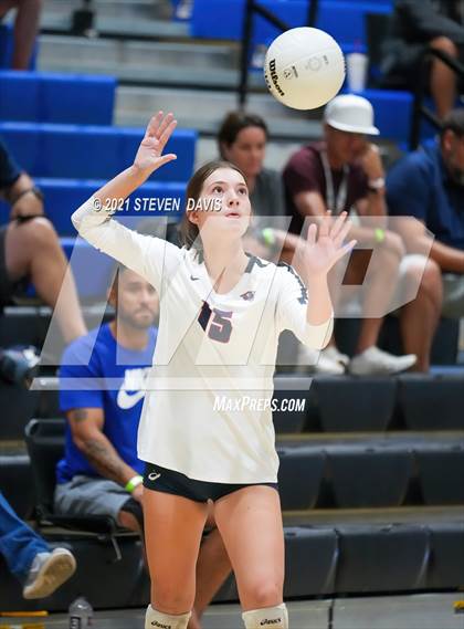 Thumbnail 3 in Notre Dame Prep vs. Perry photogallery.