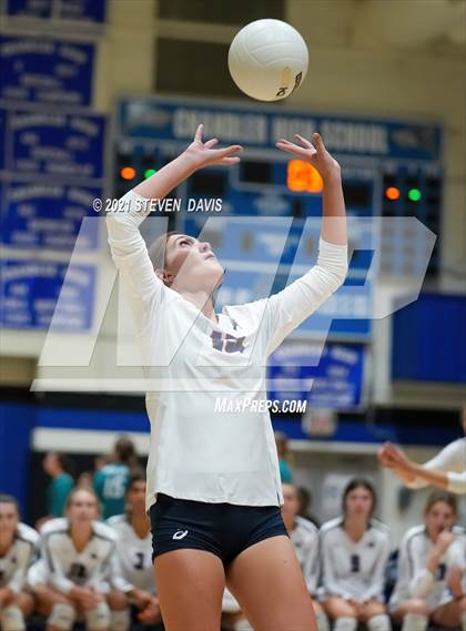 Thumbnail 1 in Notre Dame Prep vs. Perry photogallery.