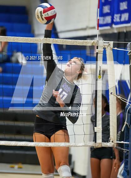 Thumbnail 3 in Notre Dame Prep vs. Perry photogallery.