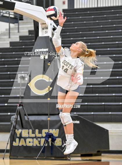 Thumbnail 2 in Lake Belton vs. Highland Park (UIL 5A Regional Semifinal) photogallery.