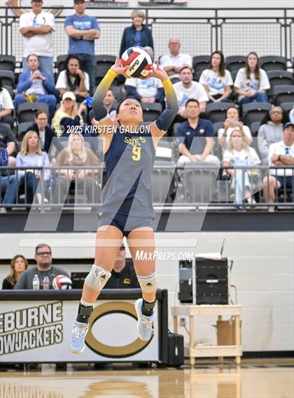 Thumbnail 1 in Lake Belton vs. Highland Park (UIL 5A Regional Semifinal) photogallery.