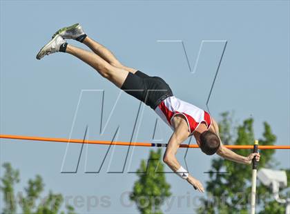 Thumbnail 2 in Arcadia Invitational (Pole Vault) photogallery.