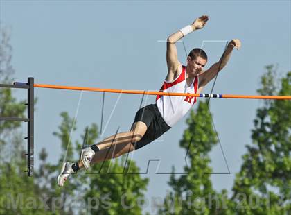Thumbnail 3 in Arcadia Invitational (Pole Vault) photogallery.