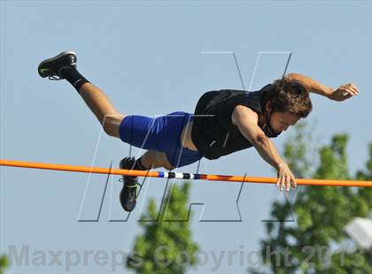 Thumbnail 2 in Arcadia Invitational (Pole Vault) photogallery.