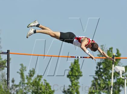 Thumbnail 3 in Arcadia Invitational (Pole Vault) photogallery.