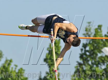 Thumbnail 2 in Arcadia Invitational (Pole Vault) photogallery.