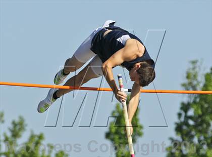Thumbnail 3 in Arcadia Invitational (Pole Vault) photogallery.