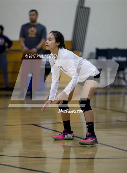 Thumbnail 2 in Cantwell-Sacred Heart vs Lake Arrowhead Christian photogallery.