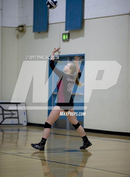 Thumbnail 3 in Cantwell-Sacred Heart vs Lake Arrowhead Christian photogallery.