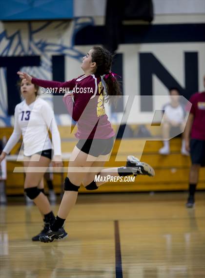 Thumbnail 3 in Cantwell-Sacred Heart vs Lake Arrowhead Christian photogallery.
