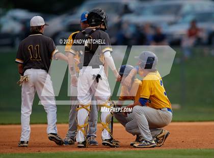 Thumbnail 2 in Hixson vs Sweetwater photogallery.